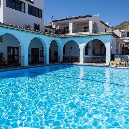 Capistrano Village B, 1 Bedroom + Free Wi-Fi Nerja Exteriör bild